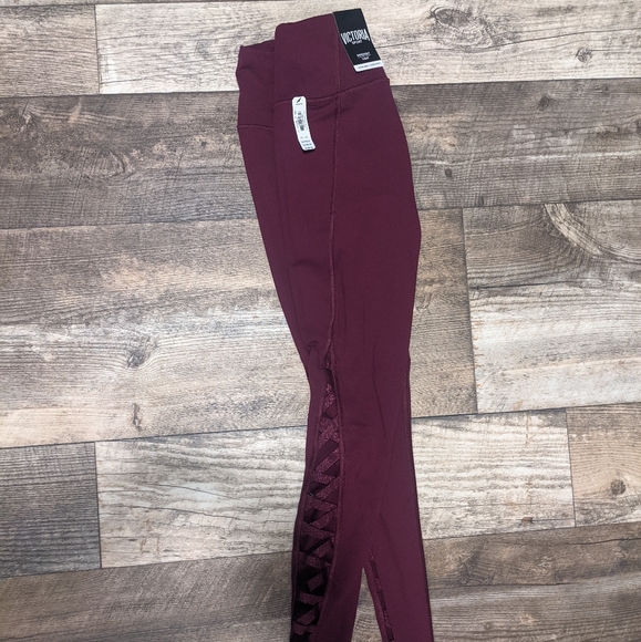 Victoria Secret Knockout Sport Tight - Picture 4 of 6